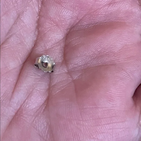 NWT Natural Citrine Gemstone 925 Silver Stud Earrings 7.7mm each stone